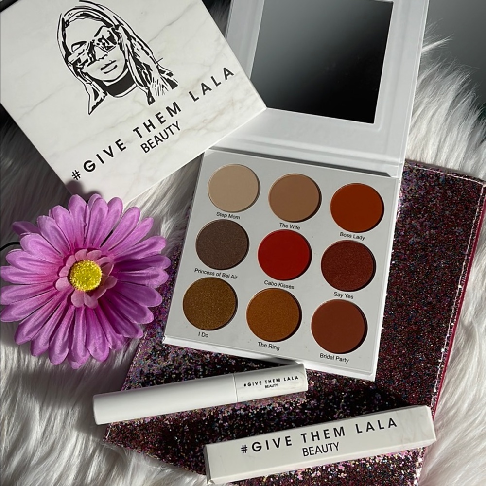 # Give them LALA BEAUTY DUO🌸